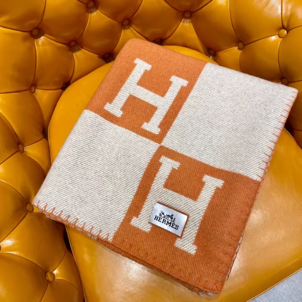 Herm s Avalon Throw Blanket cru Potiron Lightkuo