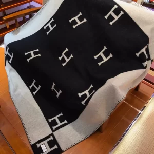 LV Checkmate Blanket S00 - Home