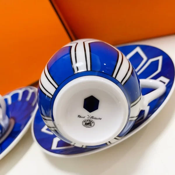 Hermes Bleus d'Ailleurs Demitasse (Espresso) Cup and Saucer Set of