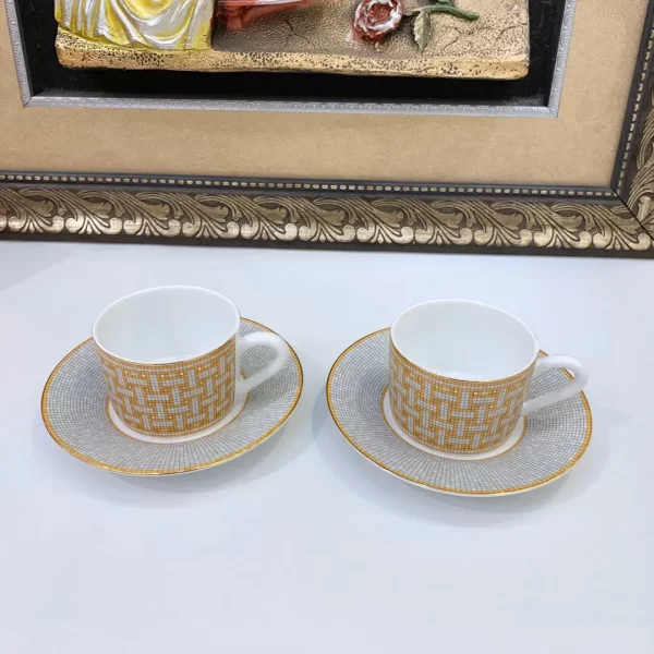 Mosaique au 24 gold tea cup and saucer