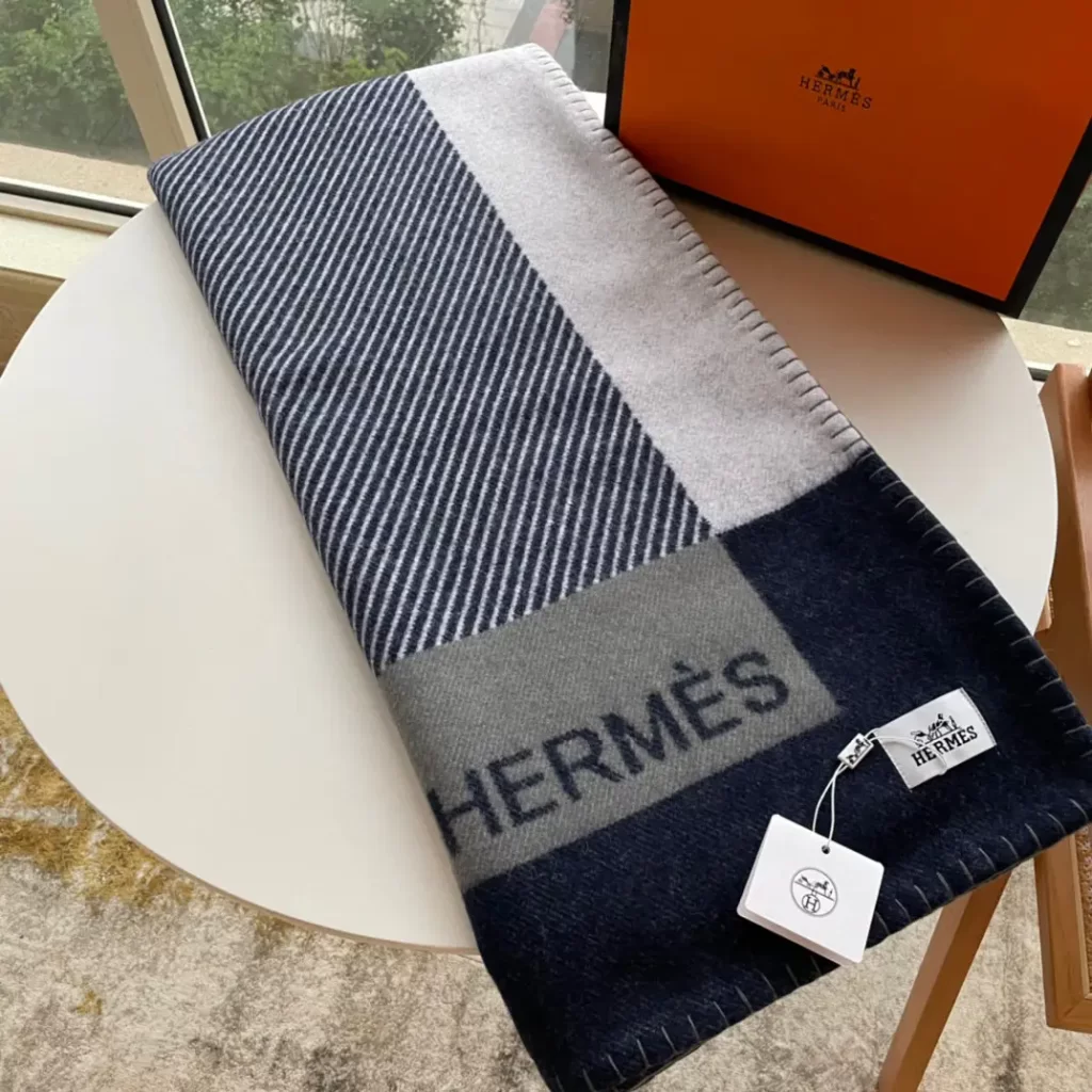 Navy blue hermes discount blanket