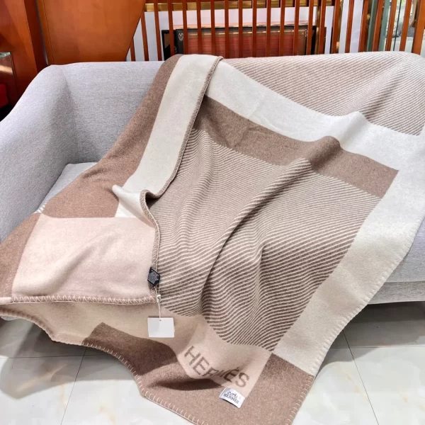 Beige blanket discount